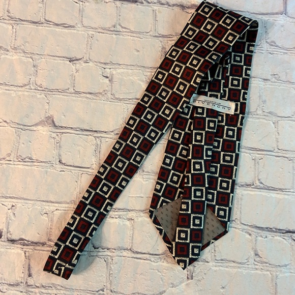 MONSIEUR GIVENCHY MENS SILK BLACK/WHITE/BURGUNDY SQUARES PRINT TIE - Picture 4 of 6